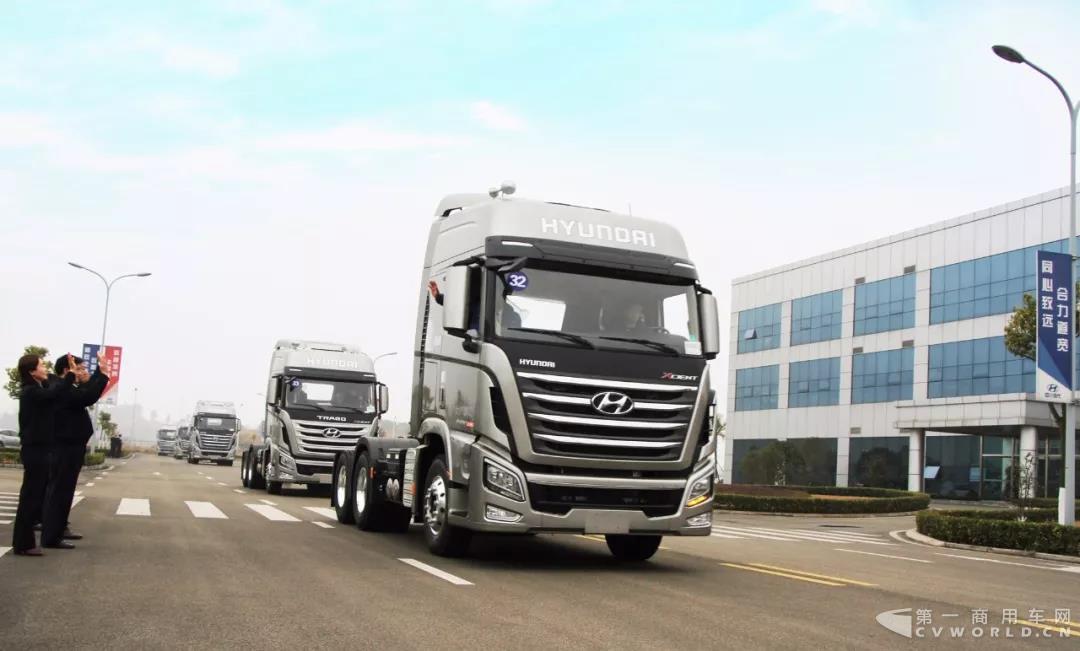 四川现代营销动员大会隆重召开5.jpg 四川现代营销动员大会隆重召开5.jpg