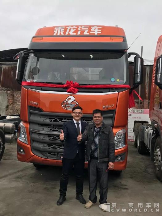 乘龙汽车早开工,祝大家狗年大发!10.jpg